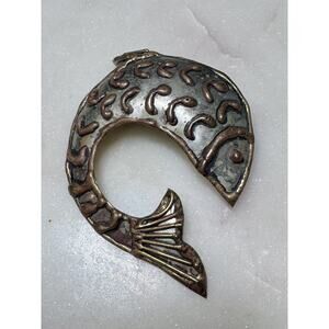 Vintage Large Metal & Brass Fish Pin Brooch Pendant Artisan Jewelry